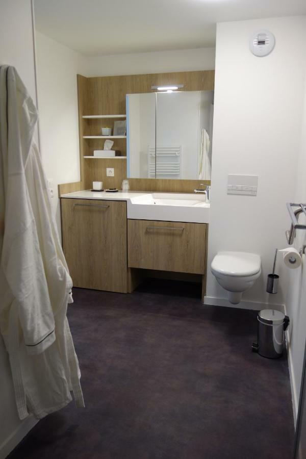 Domitys - Les Robes D'Airain Aparthotel Caen Exterior foto
